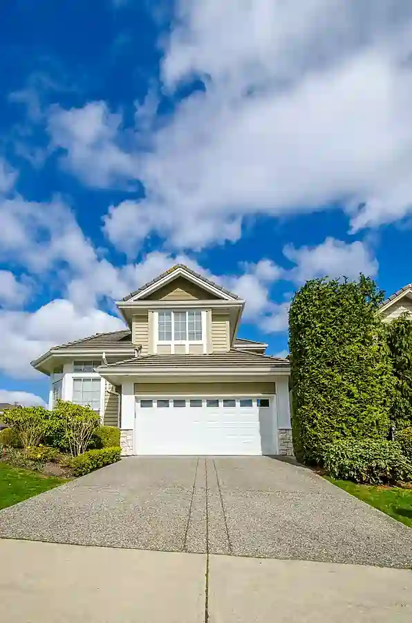 Residential Garage Door Spring Repair in Winnipeg