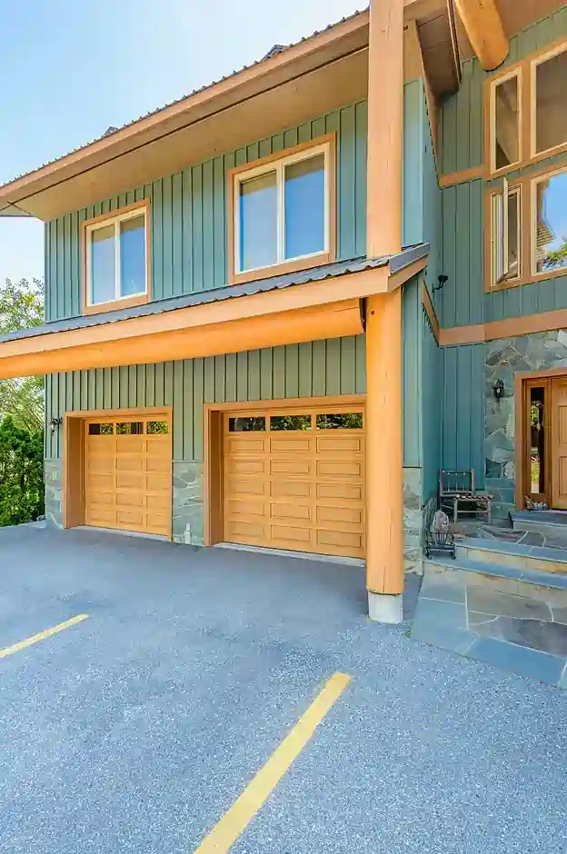 Commercial Commercial Door Repair in Winnipeg